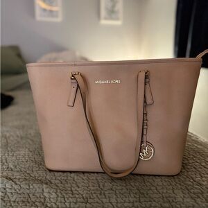 Michael Kors Tote